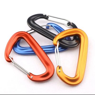 Un buen precio. Tratamiento electrolítico acabado gancho de escalada ligero y duradero para aventuras al aire libre en línea