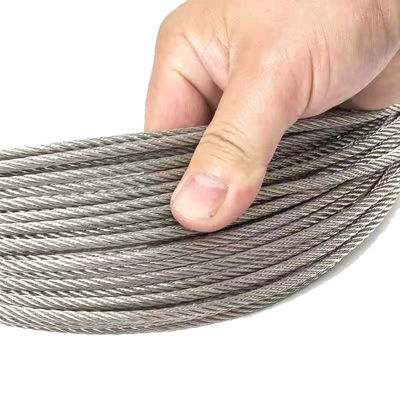 Un buen precio. Cuerdas de alambre galvanizado de núcleo de acero 1*7 7*7 1*19 7*19 6*12 6*19 6*37 FC IWRC para ascensor en línea