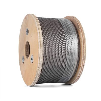Un buen precio. 304 Aeronaves 7 x 19 hebras Construcción Cables de acero inoxidable Rail Tipo de núcleo núcleo de acero Galvanizado 16Mm Acero de alambre de cuerda en línea