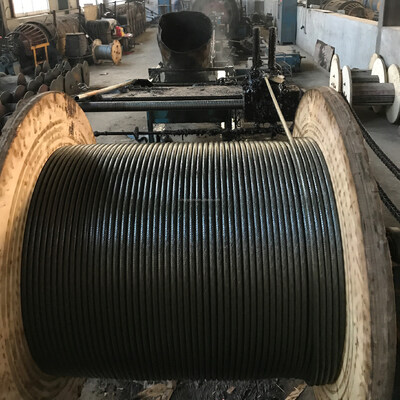 Aceite negro de encabezado en frío acero Cable de avión negro Acero Cable de cuerda de alambre de alambre de acero sin galvanizado alambre de acero con según su solicitud