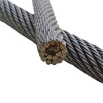 Un buen precio. DIN estándar de acero galvanizado cuerda de alambre de acero de carbono 1570MPa resistencia para maquinaria de construcción en línea