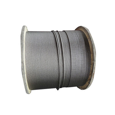 Un buen precio. Cable de acero galvanizado por inmersión en caliente de 8,6 mm para construcción con acero de forja en frío en línea