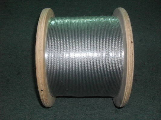 Un buen precio. Cable de acero de encabezado en frío 6 × 7 FC revestido con PVC para cables de aeronaves Certificado ISO9001/ISO14001 en línea
